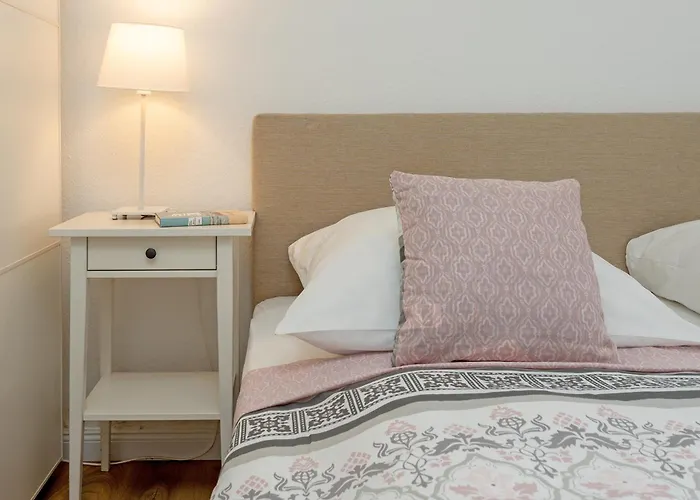 Dreiseenhaus Lägenhet *